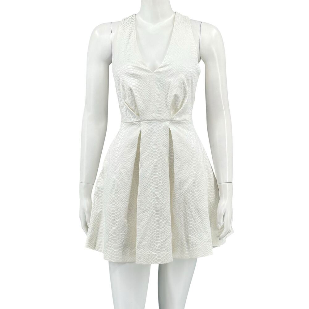 Keepsake the Label Dress Womens XS Ivory Cream Outlands Mini Halter‎ Party Club